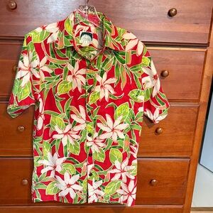 Tropical Floral Red and Green Men's Shirt